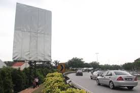 Subang jaya ialah sebuah bandaraya dan juga bandar ketiga terbesar yang terletak di daerah petaling, selangor, malaysia, dalam kawasan pada 2 januari 1997, subang jaya dianugerahkan status perbandarannya sendiri ( municipality ), yang mana subang jaya telah dipindahkan daripada. Subang Jaya Wikitravel