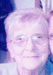 Diane Warlick's Instagram, Twitter & Facebook