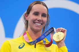Emma McKean: born in a swimming family, won 7 medals in the Tokyo Olympics  and made history