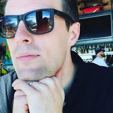 Emily Bremner (@emilyabremner)