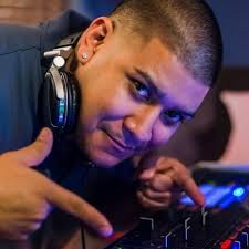 What's wrong with my DJ setup?