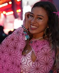 Happiest at the rave 🪩💘✨ Some fun throwback pics from @projectglowfest  ☺️✨ Shoutout to my amazing friend @kota_werks for slaying these pics 🤪  Rave Fit (link in bio) Set 👙 @freedomravewear -