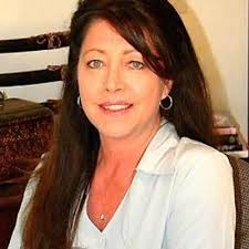 Sally Goff (@SallyAGoff)