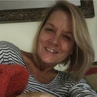 100+ perfiles de «Langis»