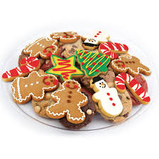 Don't you just love the smell of ginger, cinnamon and vanilla filling your kitchen as you bake your cookies? Christmas Cookie Tray Christmas Cookie Favors Cookies By Design