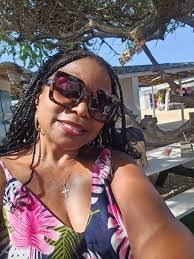 Alexandra Patton's Instagram, Twitter & Facebook