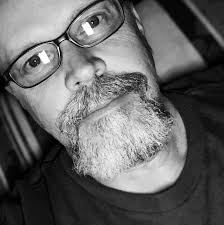 Descendre le Mont Radar à près de 40 km/h en luge sur rail. Du plaisir en  famille garanti!