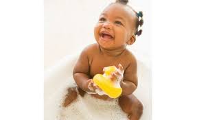 If you go the boiling route, you can use plain water, or a solution of equal parts. Sa Moms Share Tips To Keep Bath Toys Clean After Toddler Almost Loses His Vision All4women