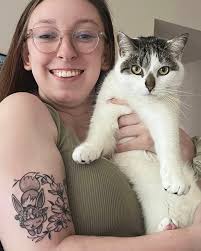 Alyssa Jablonski's Instagram, Twitter & Facebook