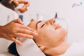 Có nên peel da trị mụn? Những lưu ý quan trọng bạn cần biết