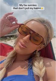 Grab my go-to sunnies are