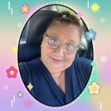 Aida Cabrera's Instagram, Twitter & Facebook