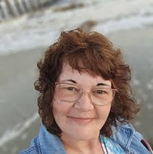 Hi, can someone help i want to buy my partner a good bed he got a bad back  and neck, something not too dear but a good bed and not to low