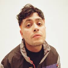 Marco Mares's Instagram, Twitter & Facebook