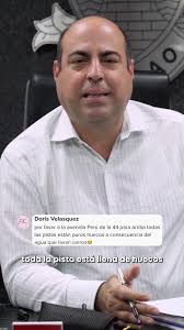 🔵🟡 Nuestra vecina Doris Velázquez nos escribió muy preocupada por el  estado deteriorado de las pistas de la Av. Perú, cuadra 44 en adelante por  los lavaderos informales, esta situación lamentable no ...