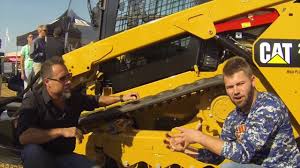 Caterpillar Skid Loader Vs Bobcat Skid Steer At The Gie Expo