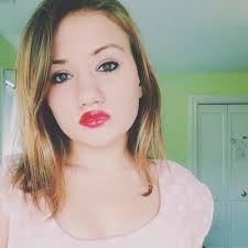 Veronica Mills (@ronniemillsyo)