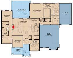 House Plan With Vaulted Ceilings