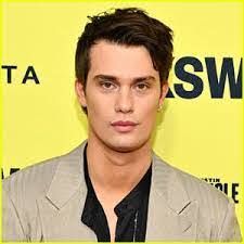 Jonathan Mask's Instagram, Twitter & Facebook