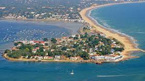 Redeveloped on the original sandbanks yacht co. 10 Things To Do In Sandbanks Toad Hall Cottages Blog