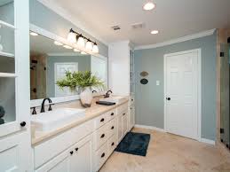 View before and after photos of each episode here! Pin On Fixerupper2 4home On River
