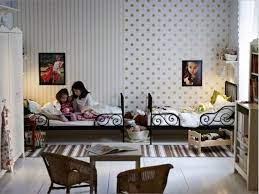 The size and shape of the room may guide or dictate where you place the beds, but it's worth taking a look at some different bed layouts to see if they spark inspiration for you. 7 Practical Solutions To Organizing Your Kids Shared Room