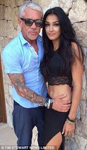 Ibiza club owner wayne lineker is one of the stars on the 2021 series of celebs go dating. Gary Lineker And Brother Wayne Were Once Best Friends But Now No Longer Speak Daily Mail Online