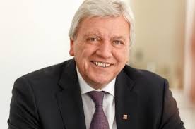 Hessen muss wieder atmen können? Ministerprasident Volker Bouffier Es Ist Zeit Danke Zu Sagen Ihnen Allen Fur Die Geleistete Arbeit Cdu Hessen