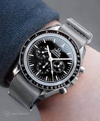 *das armband ist nicht wasserbeständig. Omega Speedmaster Professional Uhrenarmband Ratgeber Von Watchbandit Watchbandit