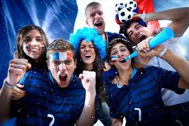 L'euro 2016 est dans toutes les têtes et la fan zone de paris suscite l'intérêt de tous. Euro 2016 Host City Travel Guide For Football Fans Crossing The Channel This Summer Mirror Online