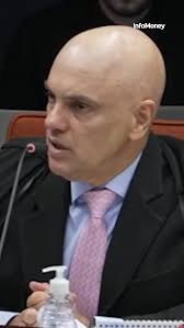 O ministro Alexandre de Moraes afirmou que o Brasil correu o risco de  voltar a ter uma ditadura “porque uma organização criminosa, constituída  por um grupo político não sabe perder eleições". Na ...