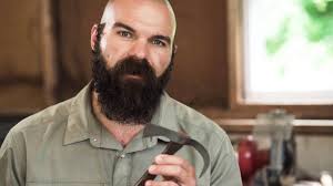 Are you adventurous? Then tuck a tomahawk in your pants!