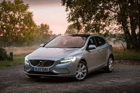 It is available in 9 colors, 1 variants, 1 engine, and 1 transmissions option: Volvo V40 2012 2019 Wikipedia