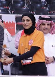 يختتم الفريق الأول لكرة القدم بالنادى المصرى، اليوم الجمعة، استعداداته للقاء نظيره فريق طلائع الجيش والذي يقام في تمام الساعة السابعة مساء غدًا السبت على ستاد الجيش. Ø§Ù„Ø­ÙƒÙ…Ø© Ø§Ù„Ø¨Ø­Ø±ÙŠÙ†ÙŠØ© Ø§ÙŠÙ…Ø§Ù† Ø§Ù„Ø«Ù‚ÙÙŠ ØªØ´Ø§Ø±Ùƒ ÙÙŠ Ø§Ù„Ø¯ÙˆØ±ÙŠ Ø§Ù„Ù†Ø³Ø§Ø¦ÙŠ Ø§Ù„Ø³Ø¹ÙˆØ¯ÙŠ Ù„Ù„Ø³Ù„Ø© Ø§Ù„Ø±ÙŠØ§Ø¶ÙŠ Ù†Øª