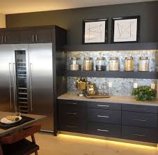 Urban effects cabinetry's cabinetry showroom in winnipeg has full service cabinetry design for homebuilders and homeowners in winnipeg and the surrounding area. Urban Effects Cabinets Kitchen Cabinets