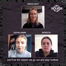 Lenhard había acusado a boateng de infidelidades y de mentir, lo que había desatado una batalla en los medios de comunicación en la que también intervino la exposa de boateng, rebecca oliveira. Copa90 Recreation Sports Website E Commerce Website Facebook