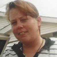 Holly Dee's Instagram, Twitter & Facebook