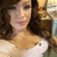 Sandra Purdy's Instagram, Twitter & Facebook