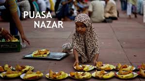Muslim dibolehkan menggabung niat puasa syawal dengan puasa qadha ramadhan menurut ulama mazhab syafi'i. Inilah Lafadz Bacaan Niat Puasa Nazar Dan Keutamaan Melaksanakannya