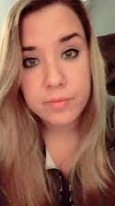 Ashley Eichman's Instagram, Twitter & Facebook