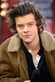 But you could just do some tight curls with a curling iron or curlers. The Harry Styles Hair Guide British Gq