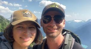 Laura Farina and Mike Hofmann's Wedding Website