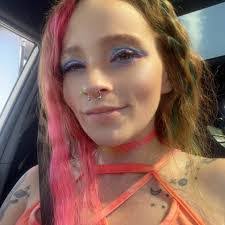 Ashley Heagy's Instagram, Twitter & Facebook