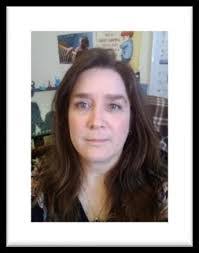 Roxanne Wray's Instagram, Twitter & Facebook