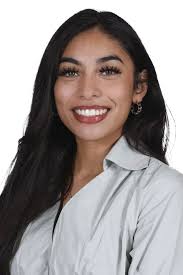 Leslie Alonzo's Instagram, Twitter & Facebook