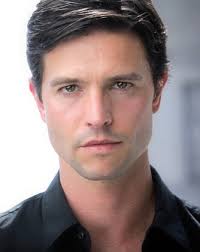 Jason Behr's Instagram, Twitter & Facebook