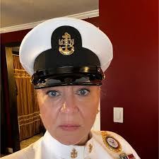 Robin Kittell's Instagram, Twitter & Facebook