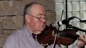 GAILEARAÍ: Albam ceoil ó mhuintir Lennon seolta ar an Spidéal