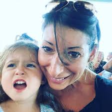 Bonjour, pour ceux qui ont vu le film la femme de ménage et ont lu le  livre. Qu est ce que vous pensez ?