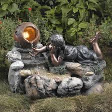 20 Wonderful Garden Fountains